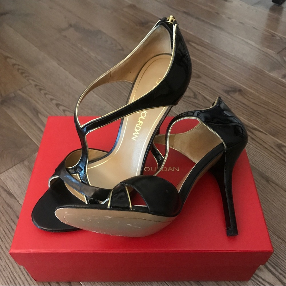 Charles Jourdan Adrienne Heeled Sandals in Black