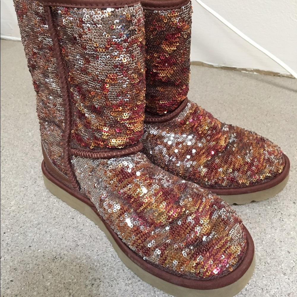 Gold/silver sequin uggs