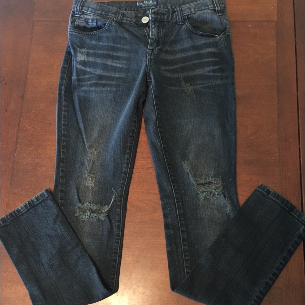 Les Halles distressed black skinny jean