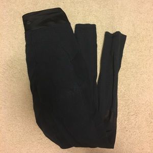 Lululemon Navy and Black Trimmed Leggings