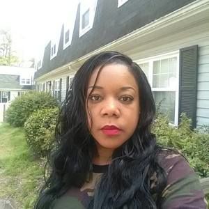 Meet your Posher, Cassandra