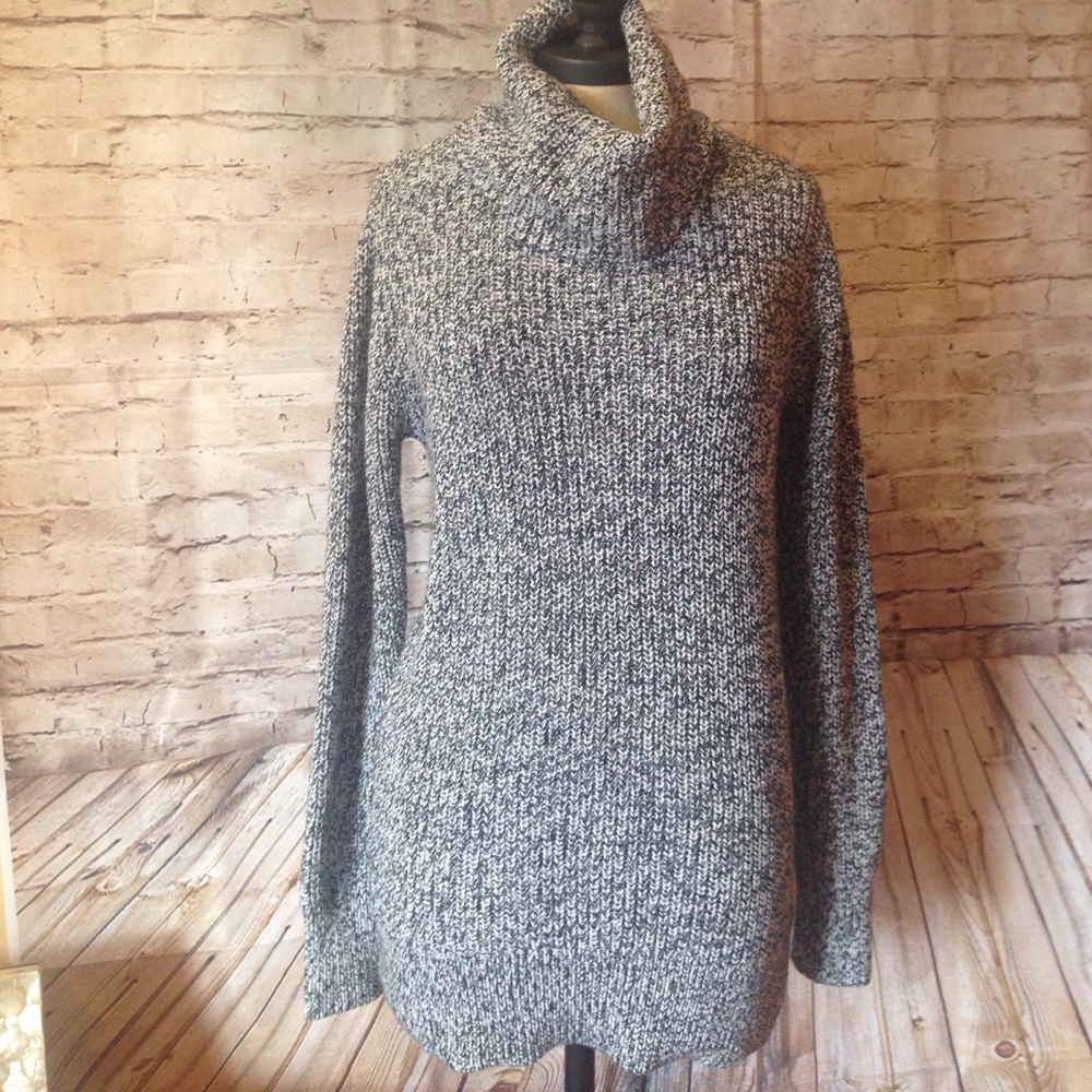Abercrombie & Fitch turtleneck Knit Sweater S