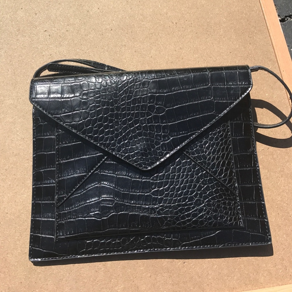 Black purse