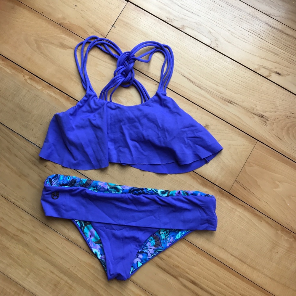 Maaji reversible bikini. Purple paisley print