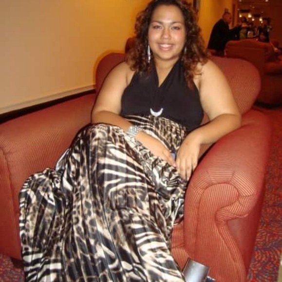 Cheetah  / Black Betsy & Adam Formal Prom Dress - Picture 2 of 2