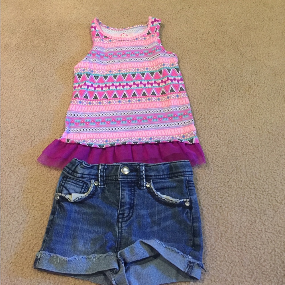Cute girls tank & denim shorts size 6