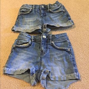 2 pair Cherokee denim shorts size S. ❤️❤️
