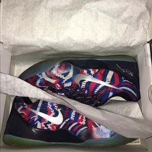 Nike Kobe 9 EDM "Independence Day"