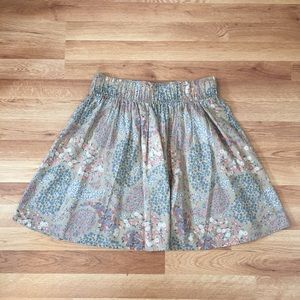 ❗️LAST CHANCE❗️H&M Floral Skirt