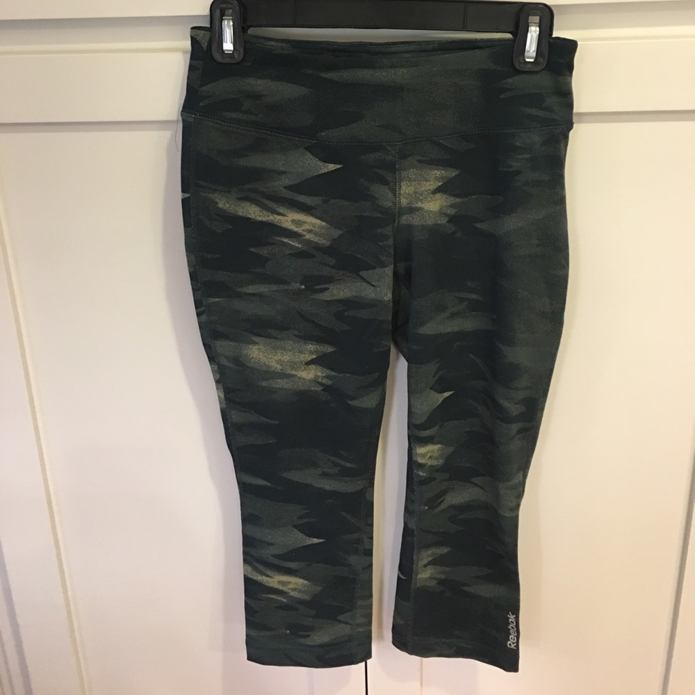 Reebok capris, camp pattern, size small NWOT