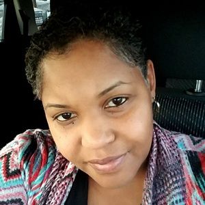 Meet your Posher, Carol