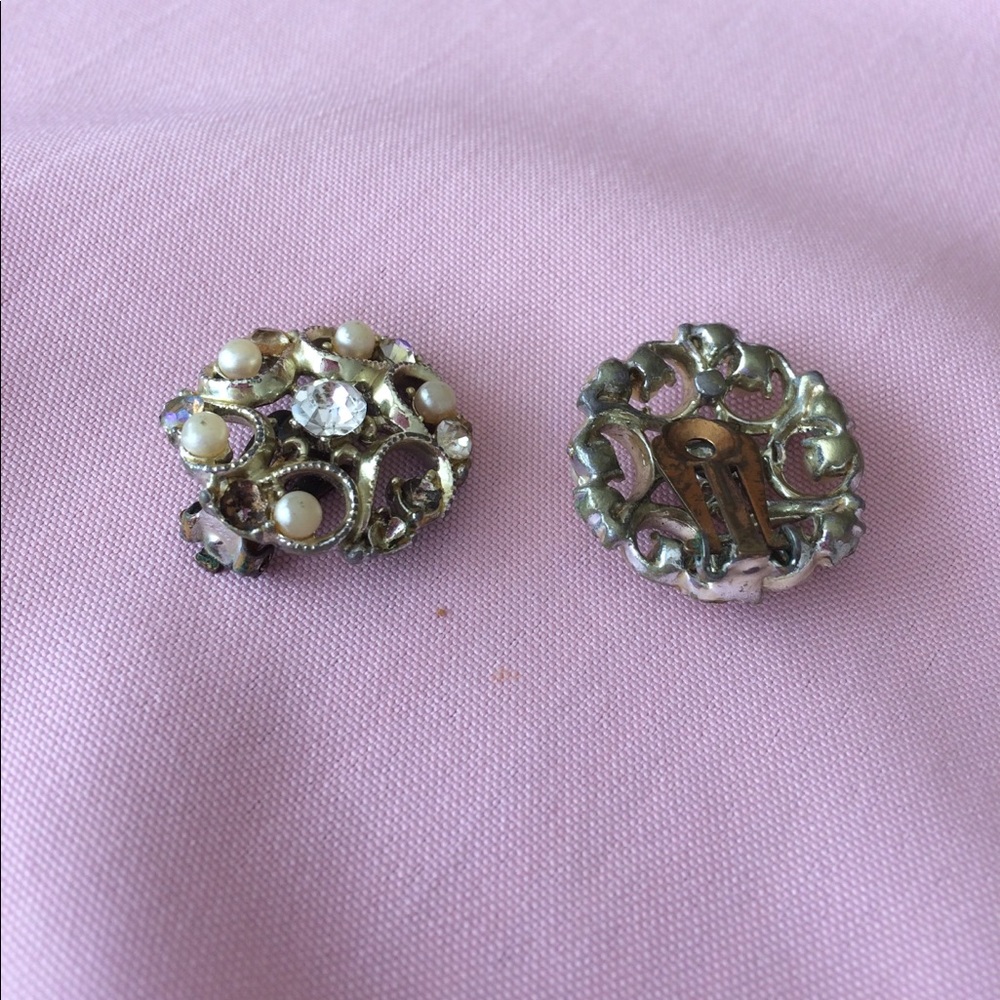🌸VINTAGE!!  CLIP EARRINGS!!ANTIQUES🌸 - Picture 2 of 2