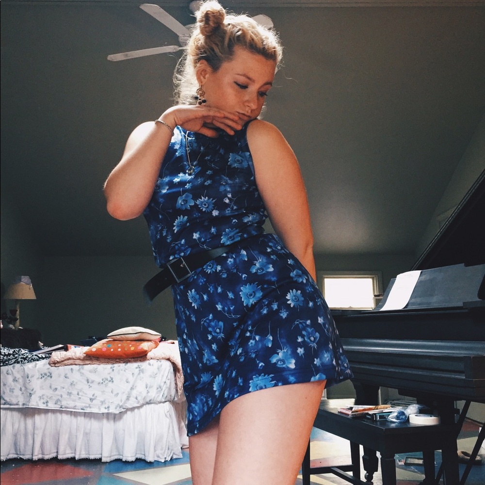 Super cute mini floral dress