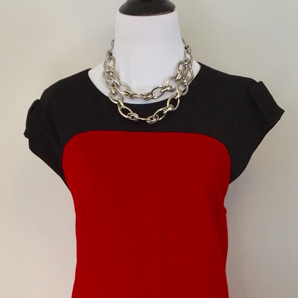 ❗️LAST CHANCE❗️VINCE CAMUTO Dress