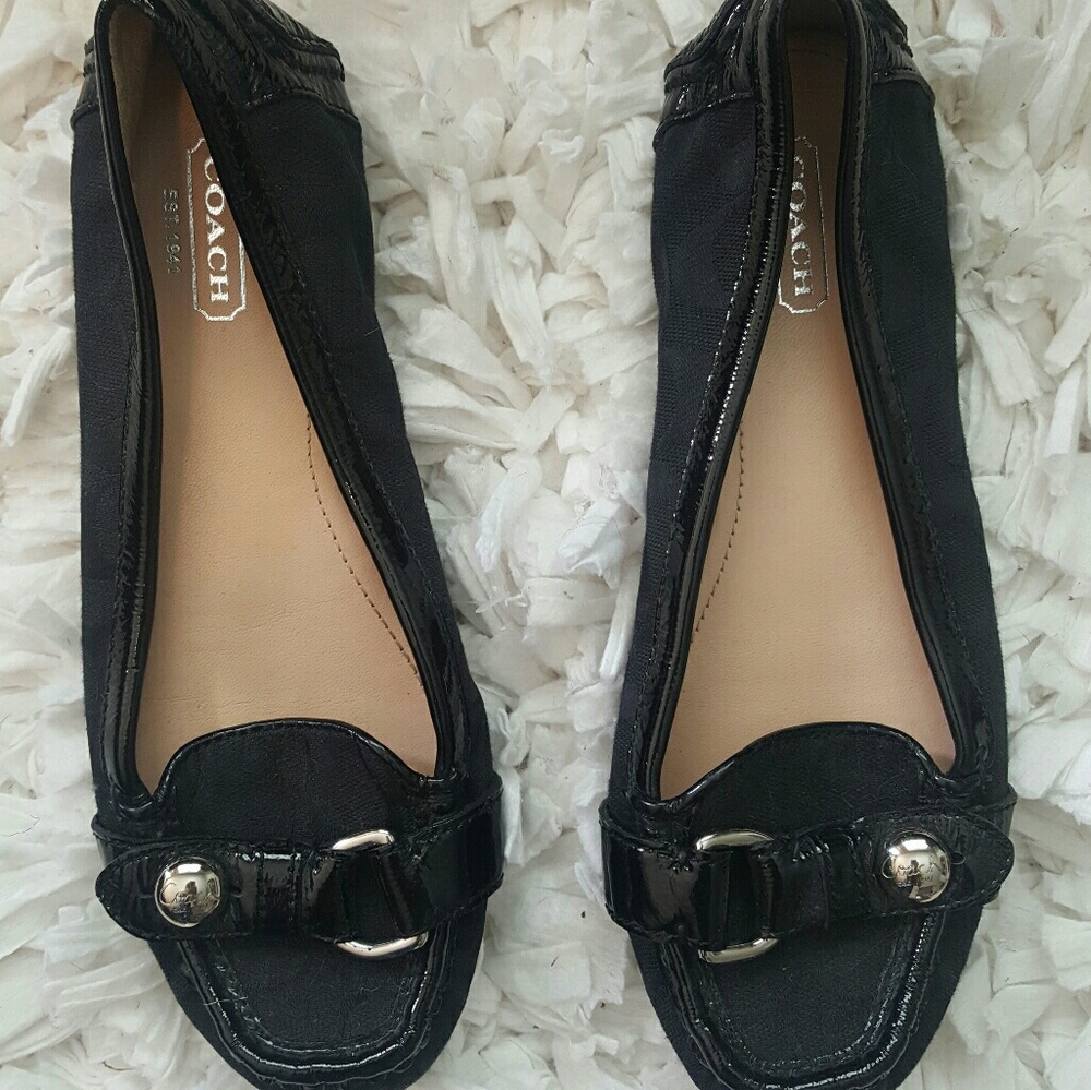Authentic Coach moccasins flats