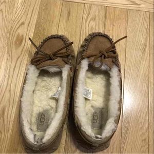 Ugh moccasins