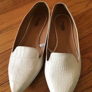 Charlotte Russe White Flats