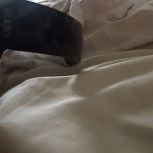 Meet your Posher, Joi