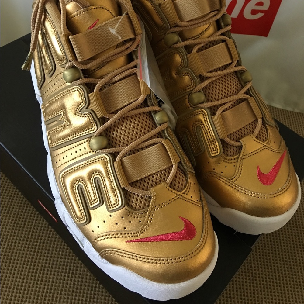 Supreme Air More Uptempo 🔥🔥LAST CALL🔥🔥🔥