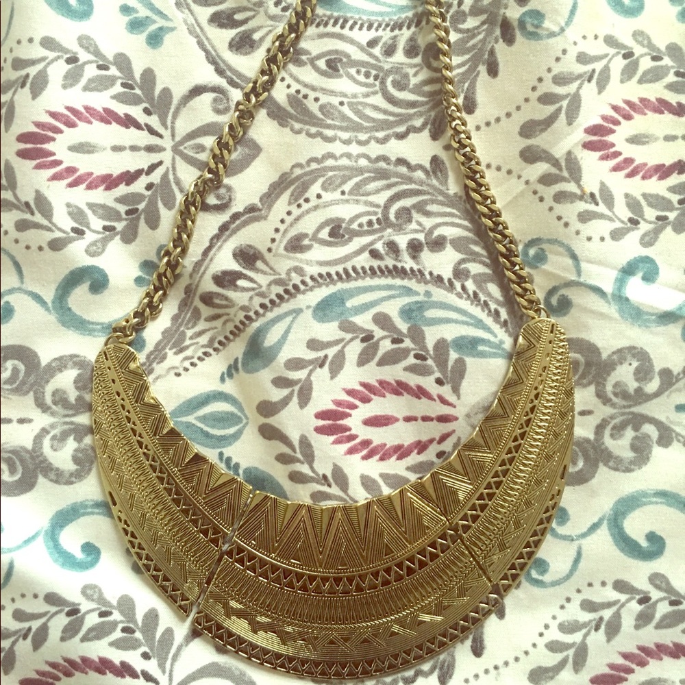 Gold Medallion Chain Necklace
