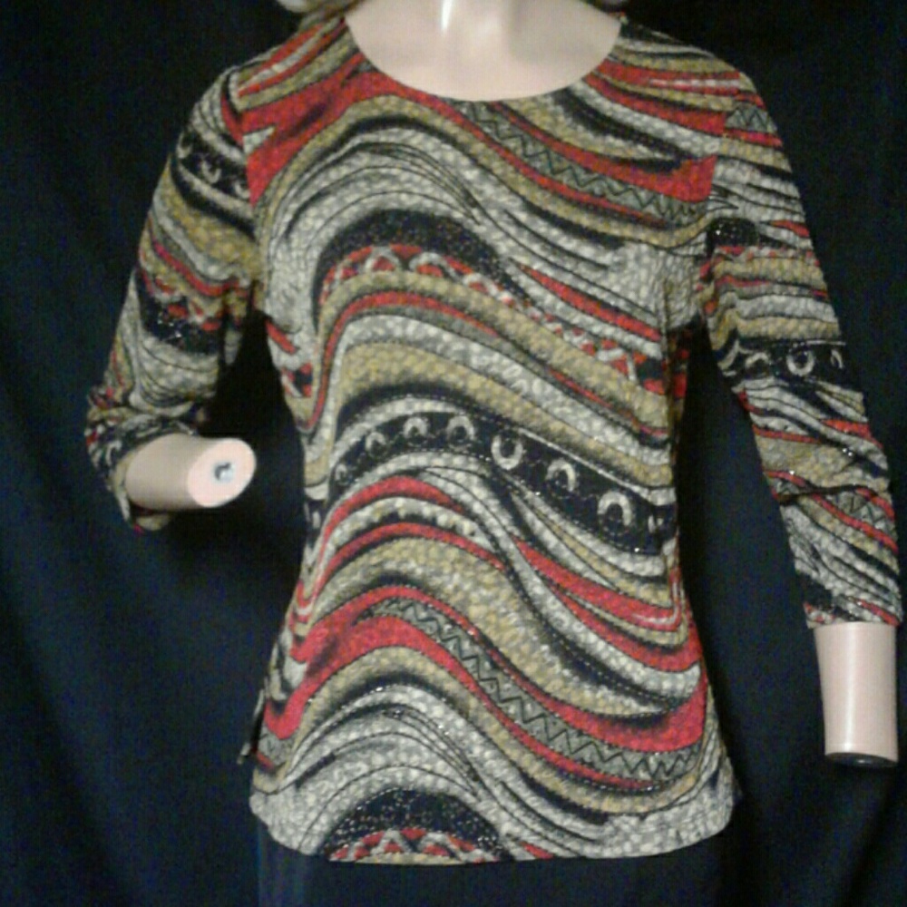 Notations Red and Black Abstract 3/4 Sleeve Top