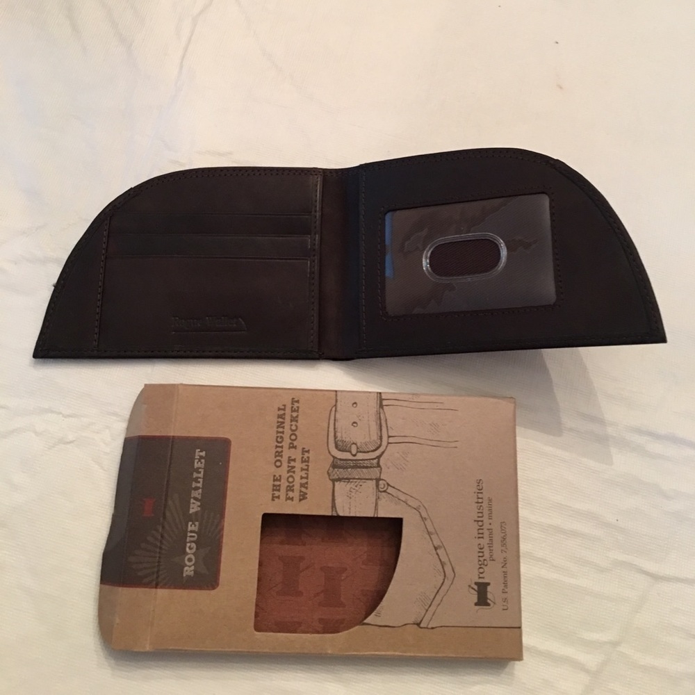 Front pocket wallet
