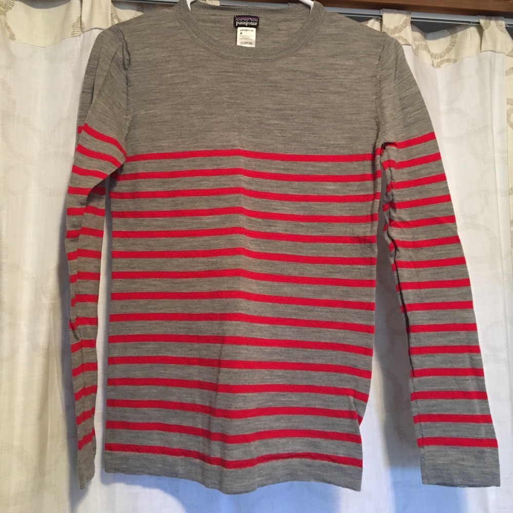 Patagonia merino wool gray and red sweater.
