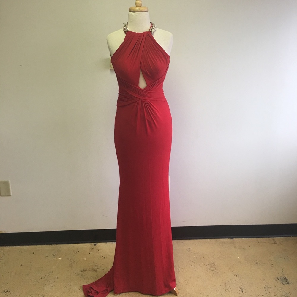 Red Terani Couture Size 2 Prom Dress