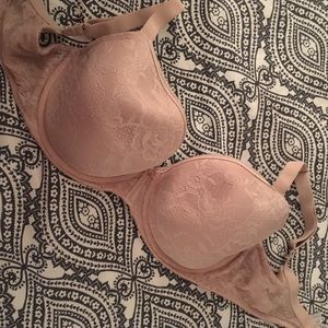 Wacoal: nude Lace Finesse t-shirt bra