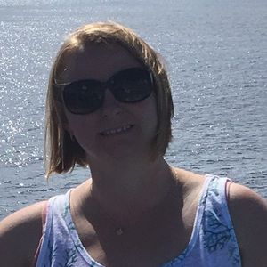 Meet your Posher, Stina