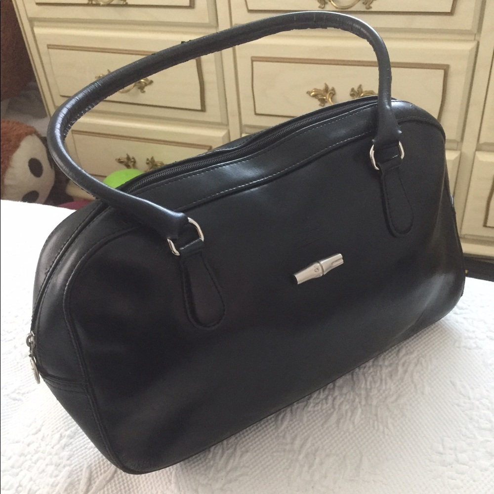 Vintage Longchamp handbag.
