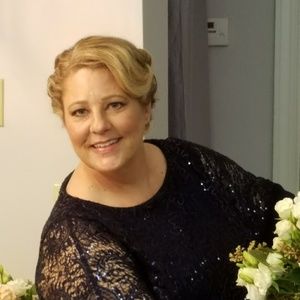 Meet your Posher, Becky