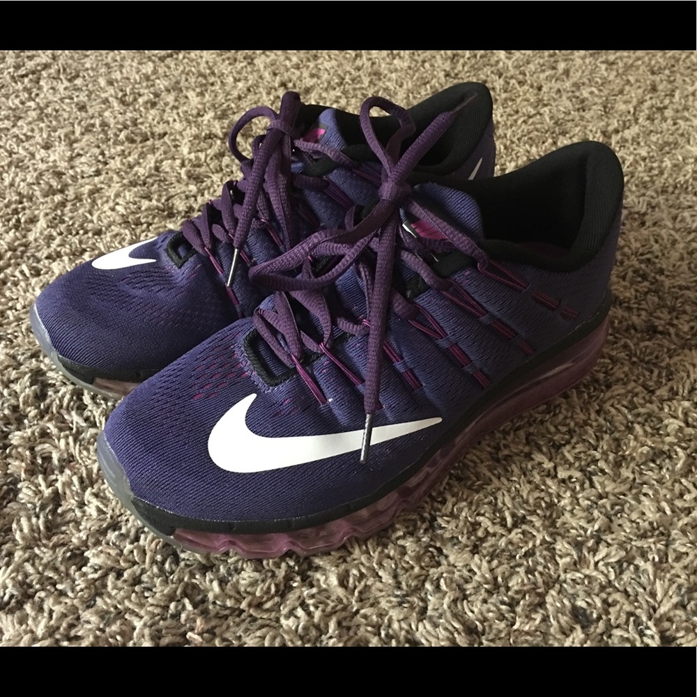 Nike Air Max 2016 Women's Size 8