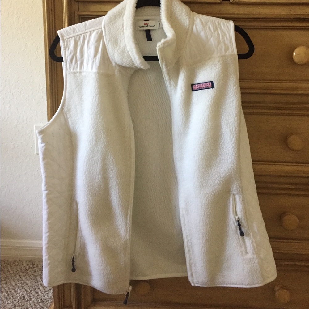 Sweater vest M from vineyard vines