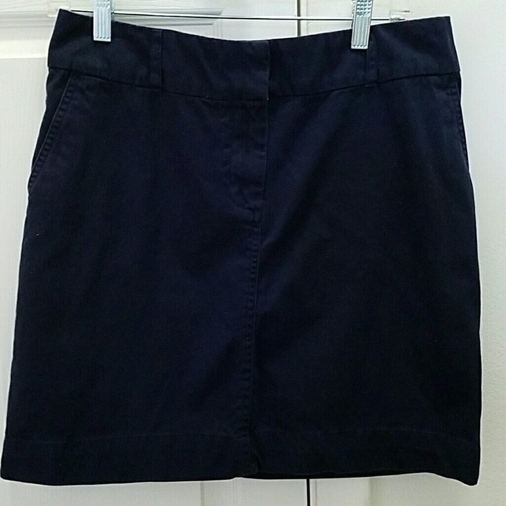 SALE 4th Vineyard vines navy casual skirt - Picture 4 of 6