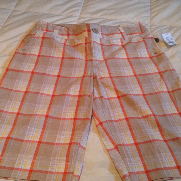 Catos Pants - Catos Plaid Shorts