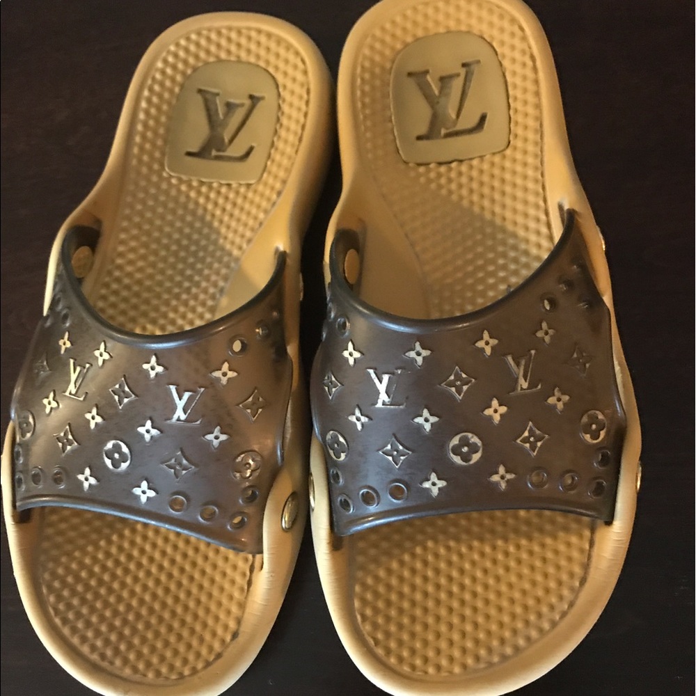 NOT FOR SALE Louis Vuitton Spa Sandal