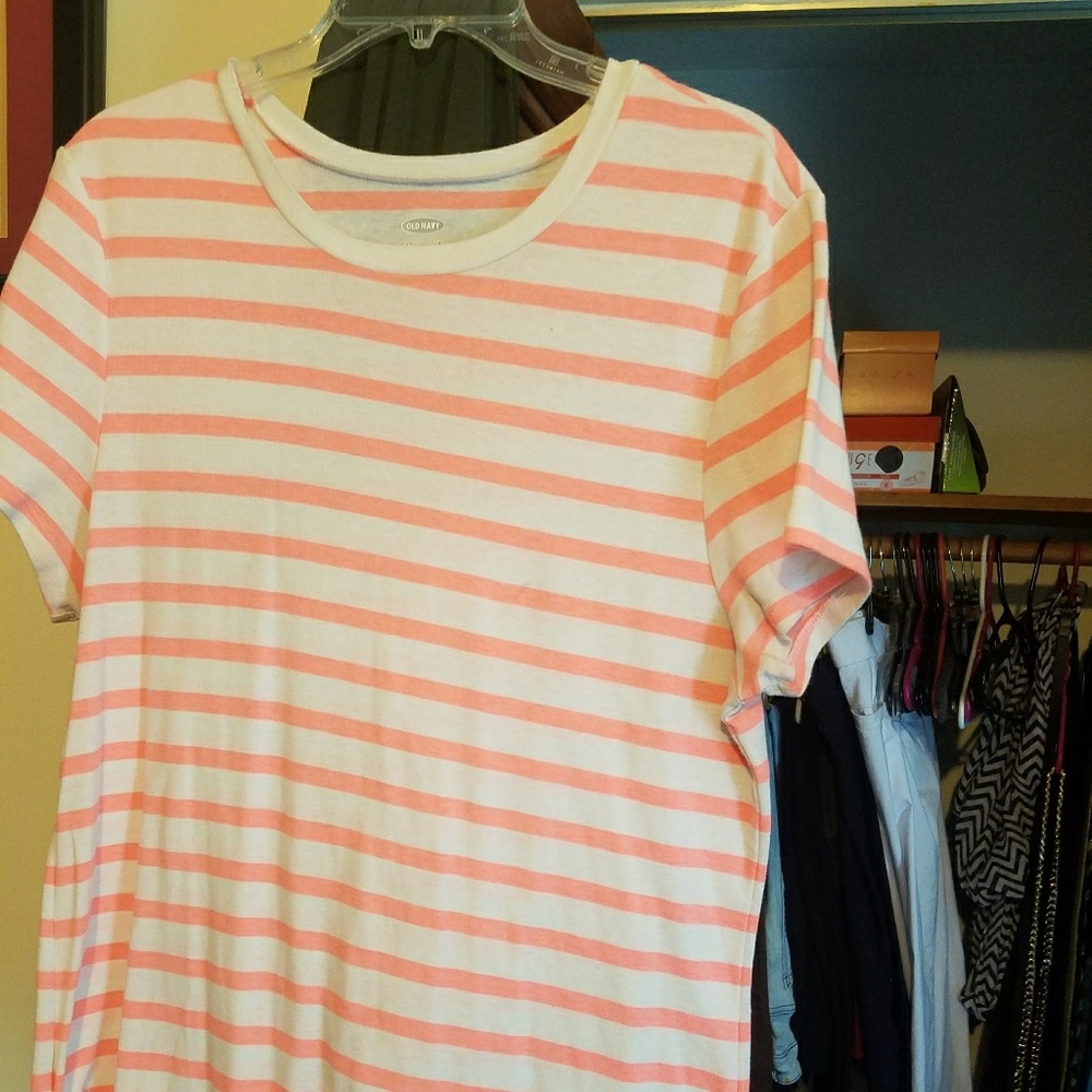 Old navy tee xxl