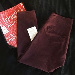 Lululemon 7/8 burgundy/maroon hightimes pant
