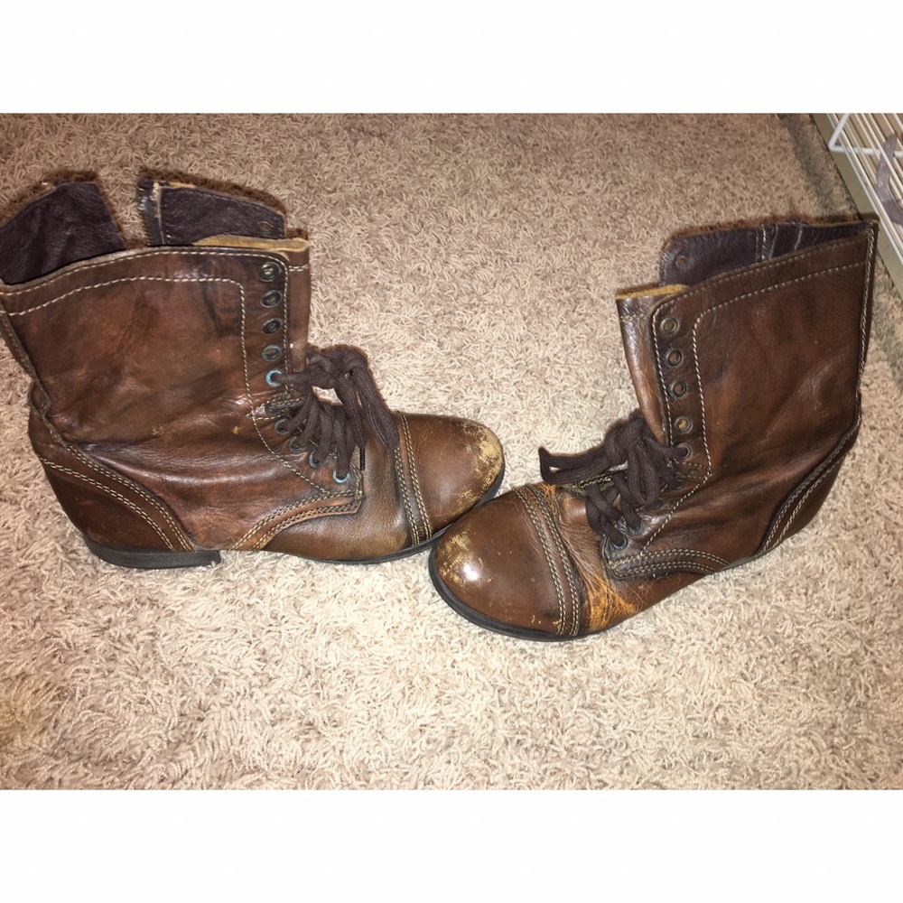 Steve Madden Distressed Boots