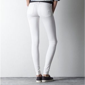 Distressed White AEO size 2 jeans
