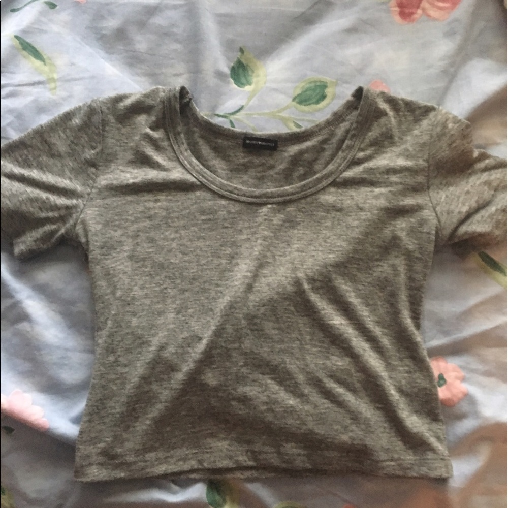 Brandy Melville crop top