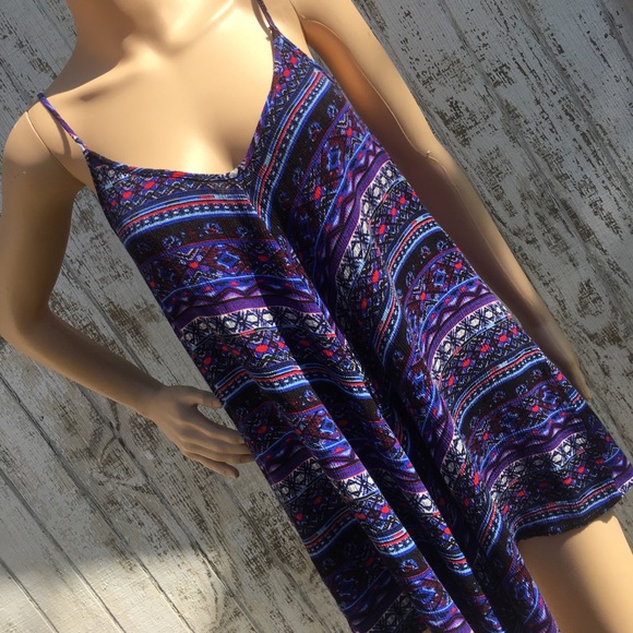 Rue21 Tops - 🇺🇸4th SALE💥Boho V drop Summer Top