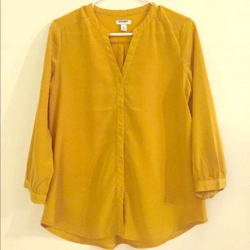 Old Navu blouse (size S)