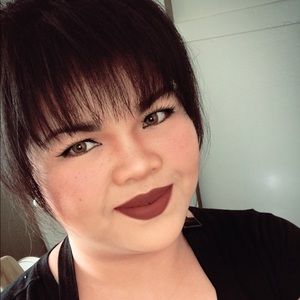 Meet your Posher, Anne