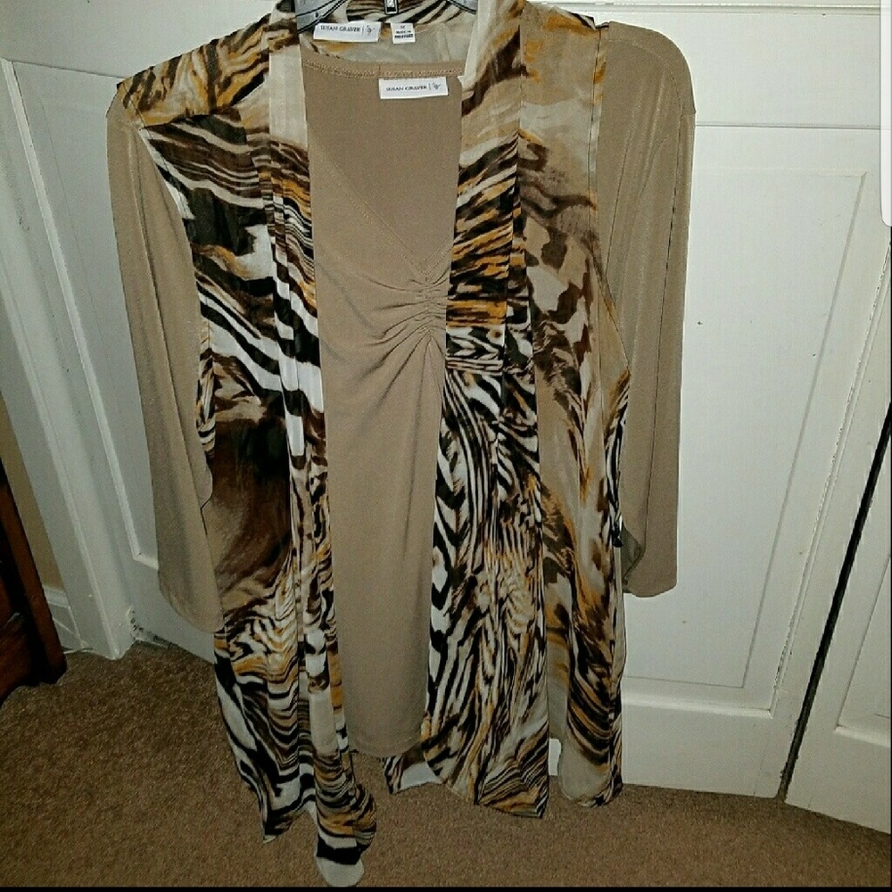 NEW 2 piece set, Blouse & Vest, Susan Graver