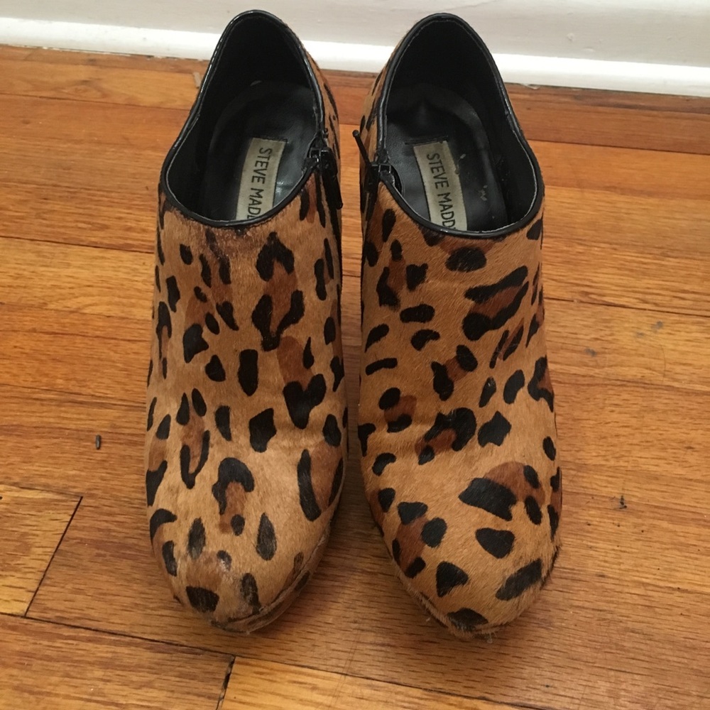 Steve Madden leopard hair booties