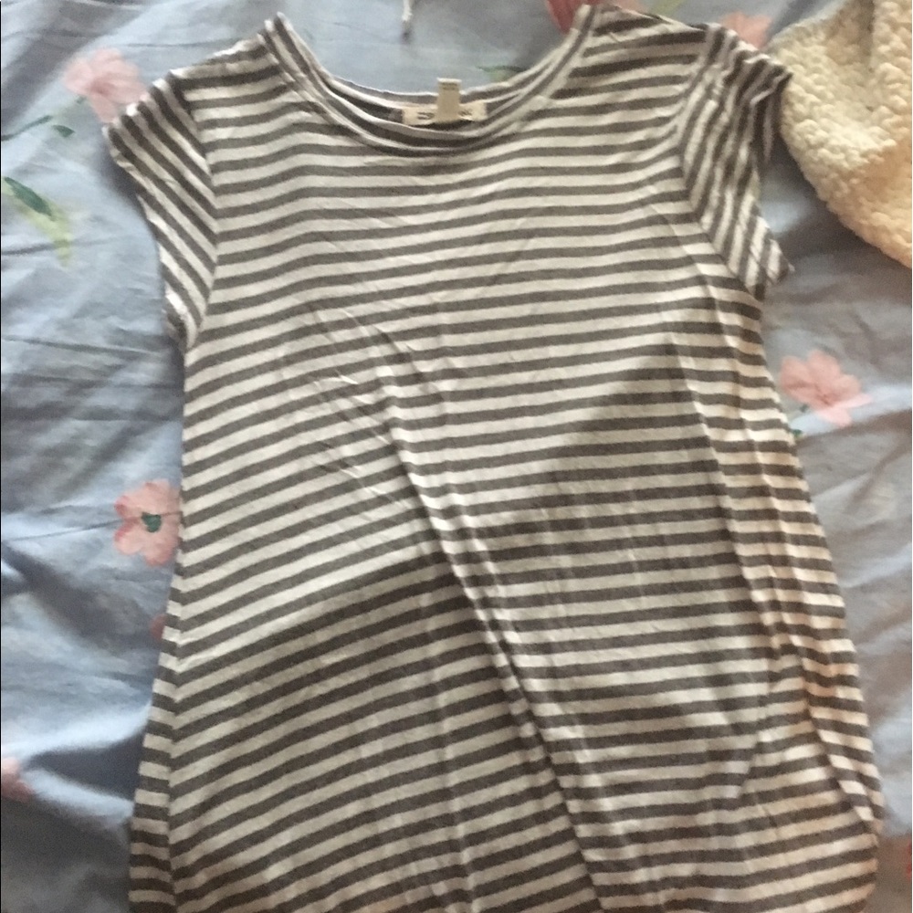 billabong grey striped tee