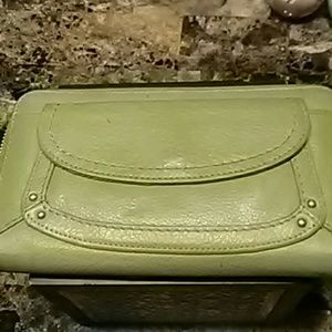 🎋Fossil leather wallet.🎋