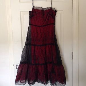 BETSY JOHNSON embroidered dress with red underlay
